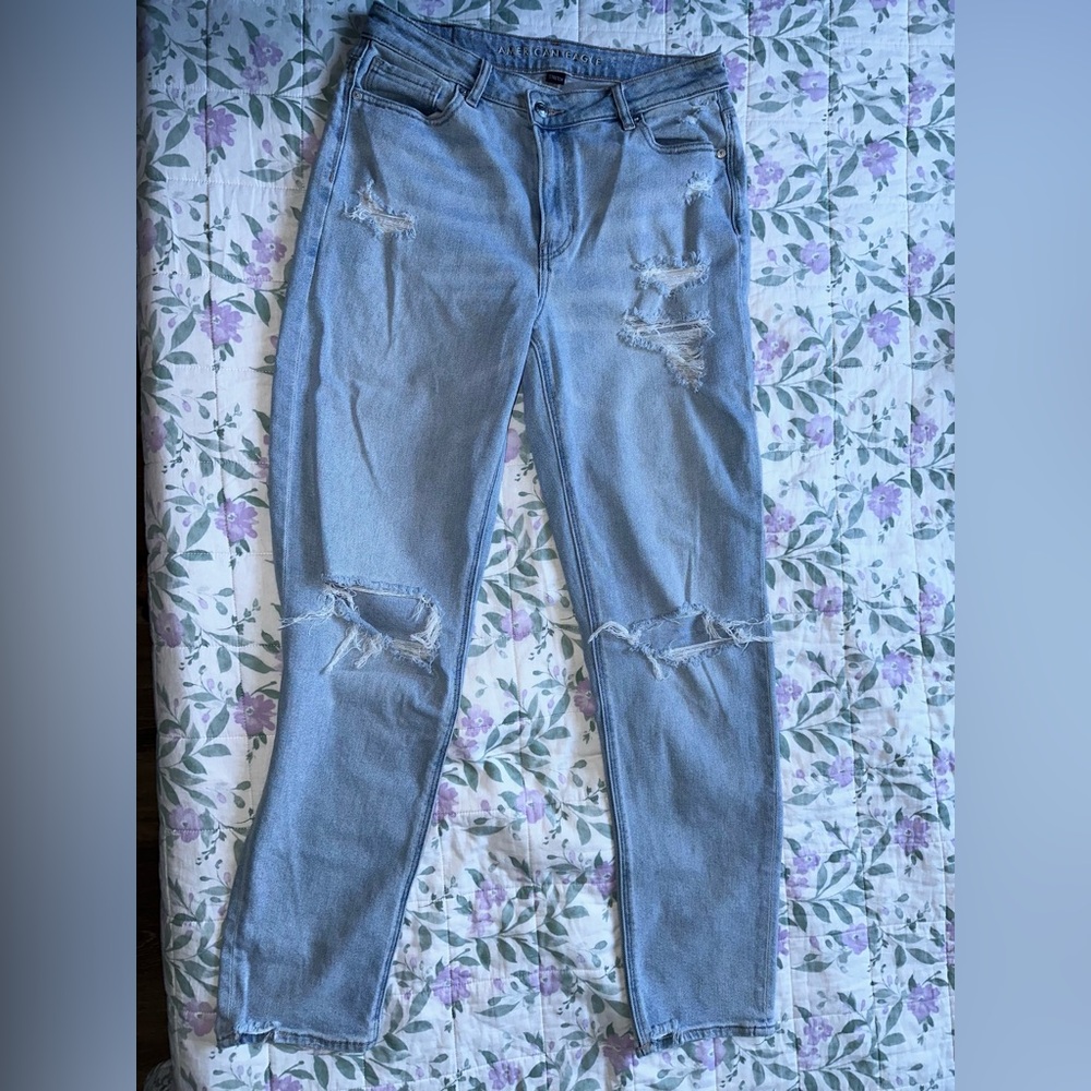 Brand New Without Tags American Eagle Ripped Asymmetrical Jeans Size 10 XLong